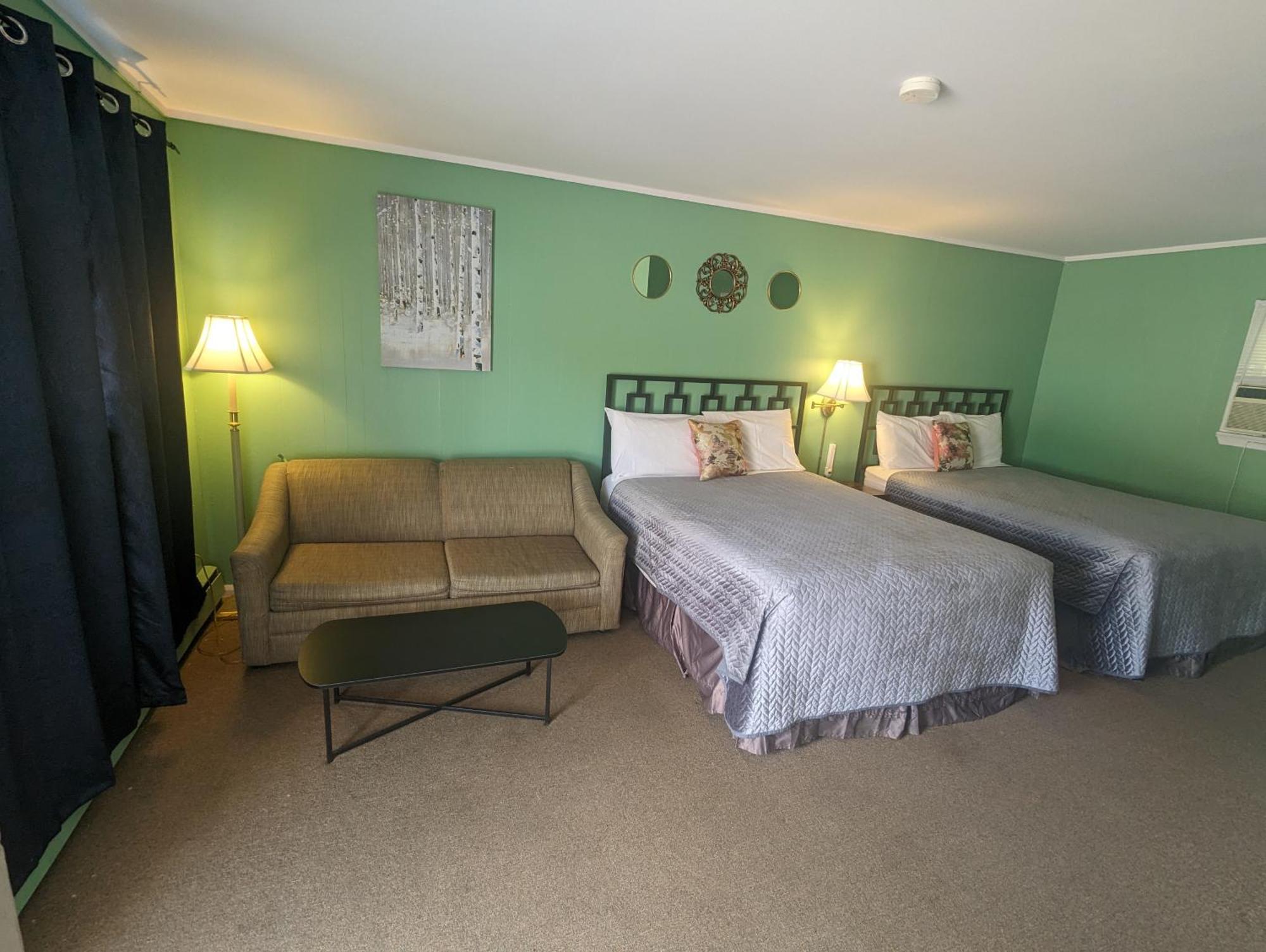 Pinewood Inn Barrys Bay Esterno foto